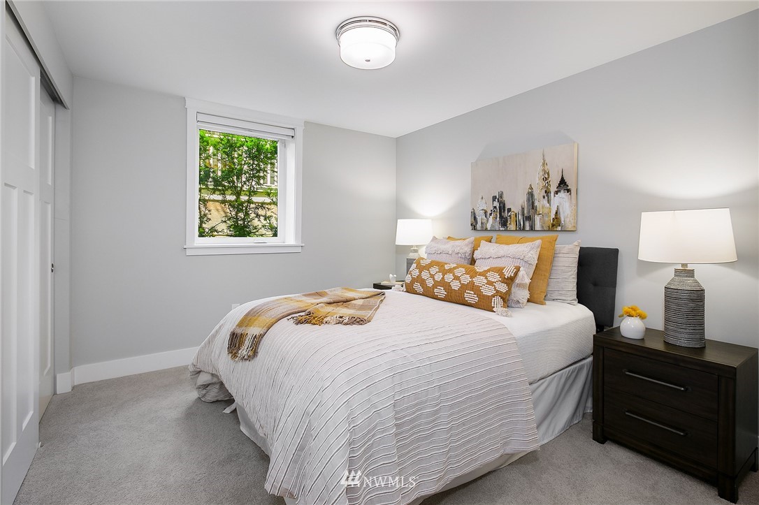 2406 North 77th Street Seattle, WA 98103 - Photo 30 of 36