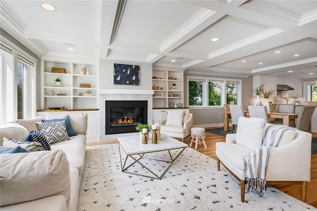 2406 North 77th Street Seattle, WA 98103 - Photo 4 of 36