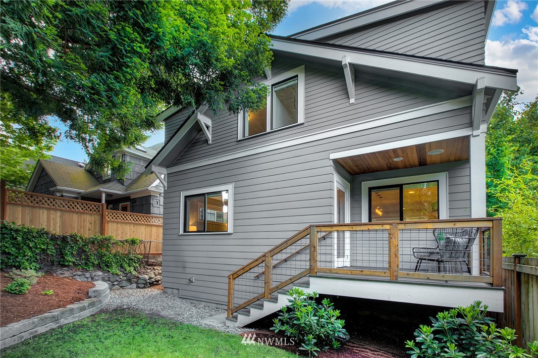 2406 North 77th Street Seattle, WA 98103 - Photo 32 of 36