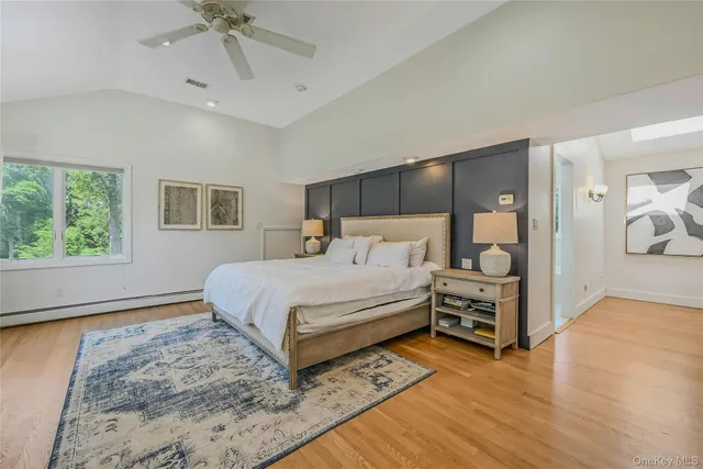 $995,000 | 6 Settlers Way, East Setauket, NY 11733