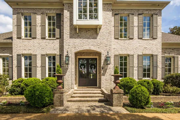 $979,000 | 3134 Kenney Drive, Germantown, TN 38139