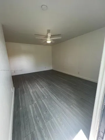 $1,600 | 2300 Pierce Street, Unit 3, Hollywood, FL 33020