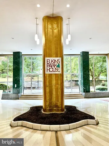 a view of a entryway door of the building