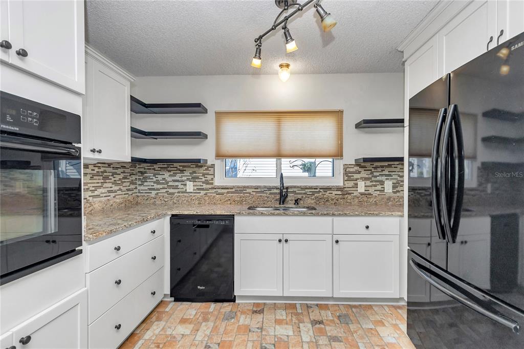 6461 Southwest 80th Place Ocala, FL 34476 - Photo 15 of 51