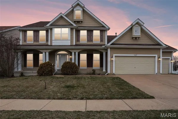 $625,000 | 1487 Fenway Drive, Fenton, MO 63026
