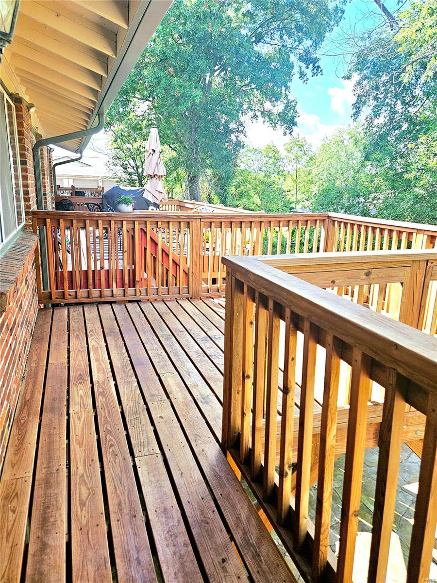 875 Delmonico Drive Manchester, MO 63021 - Photo 11 of 28