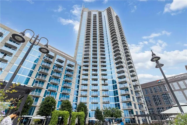 $365,000 | 400 West Peachtree Street Northwest, Unit 806, Atlanta, GA 30308