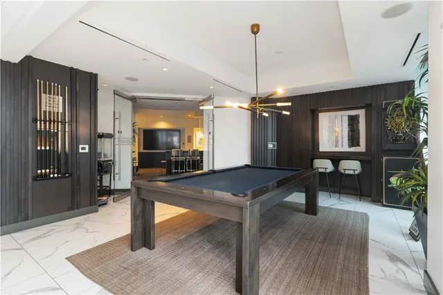 $365,000 | 400 West Peachtree Street Northwest, Unit 806, Atlanta, GA 30308