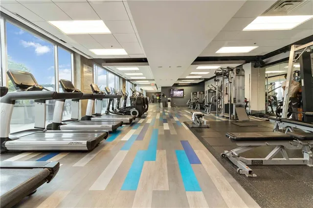 $365,000 | 400 West Peachtree Street Northwest, Unit 806, Atlanta, GA 30308