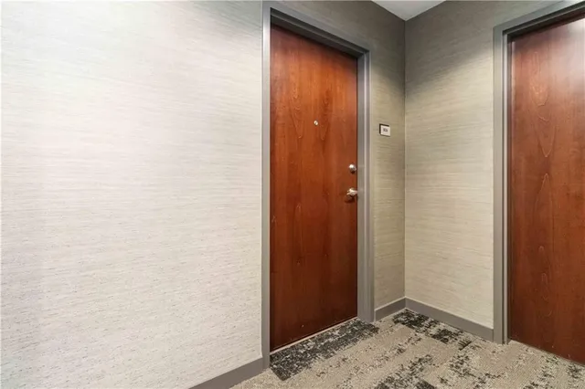 $365,000 | 400 West Peachtree Street Northwest, Unit 806, Atlanta, GA 30308