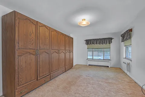 $698,500 | 2001 North 73rd Court, Elmwood Park, IL 60707