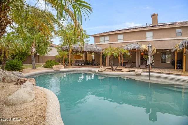 $899,900 | 7555 East Laurel Street, Mesa, AZ 85207