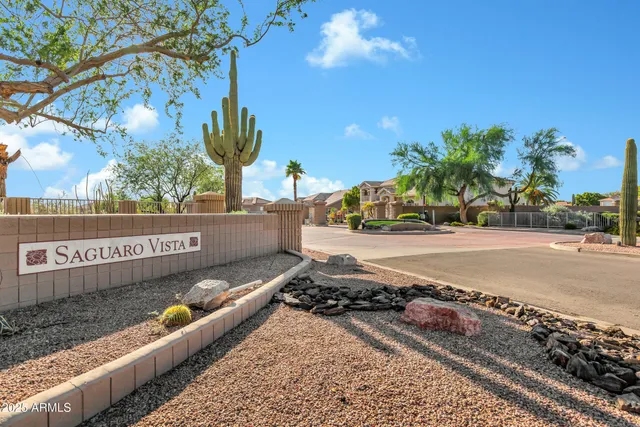 $899,900 | 7555 East Laurel Street, Mesa, AZ 85207