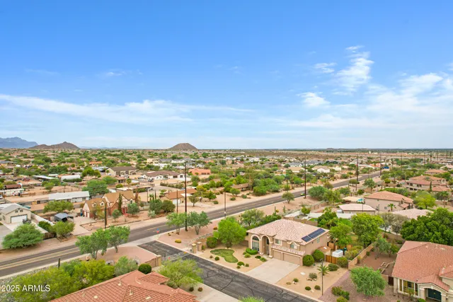 $899,900 | 7555 East Laurel Street, Mesa, AZ 85207