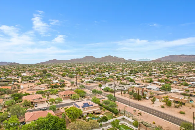 $899,900 | 7555 East Laurel Street, Mesa, AZ 85207