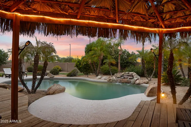 $899,900 | 7555 East Laurel Street, Mesa, AZ 85207