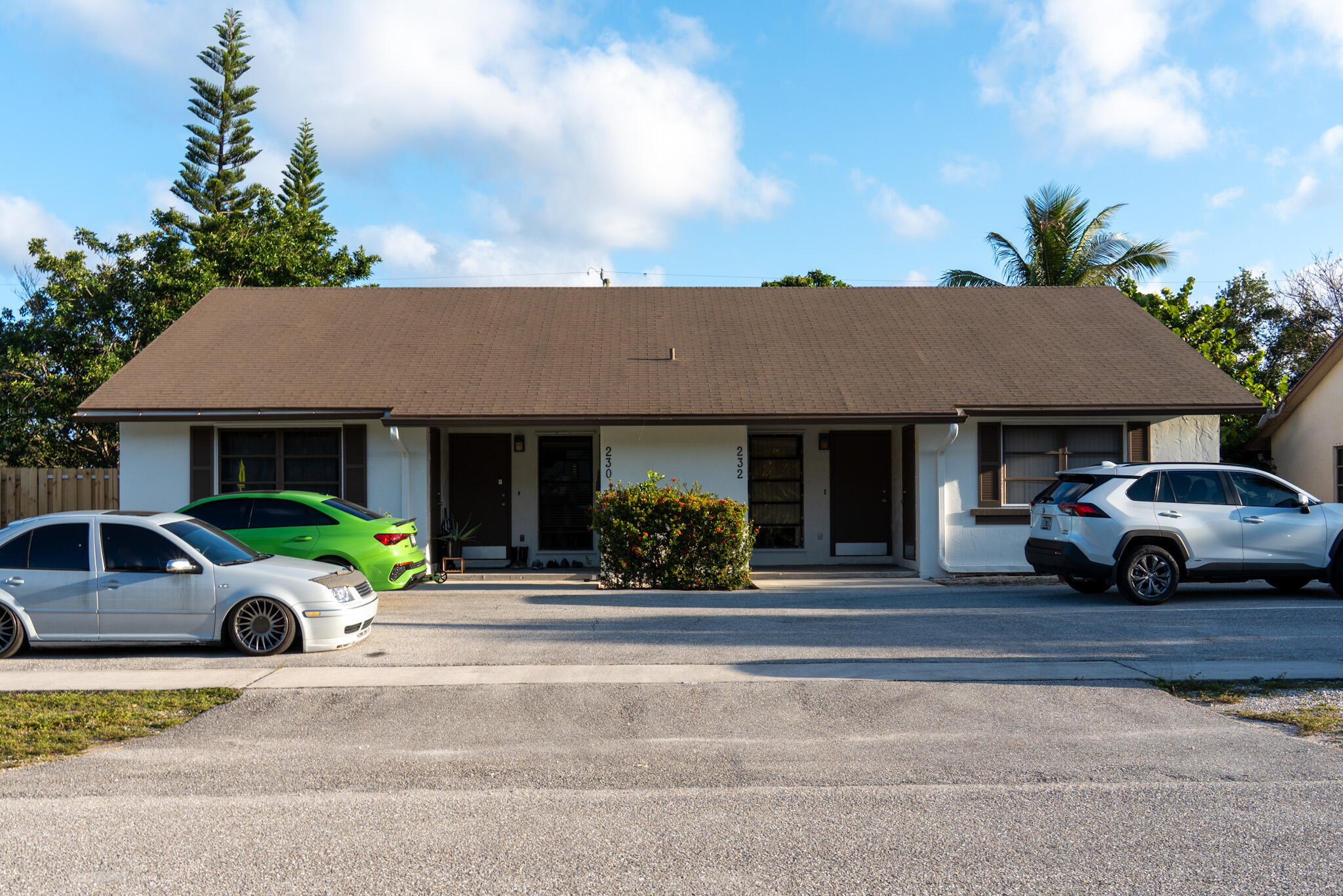 230 Southwest 1st Street Boca Raton, FL 33432 - Photo 2 of 17 DSC02614