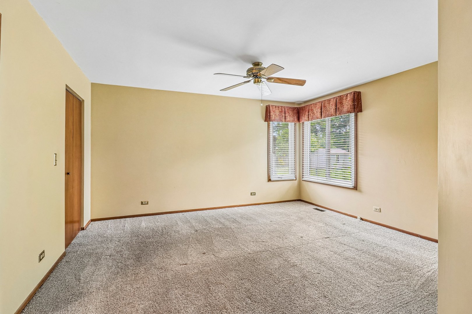 1079 Braeburn Road Mundelein, IL 60060 - Photo 30 of 52