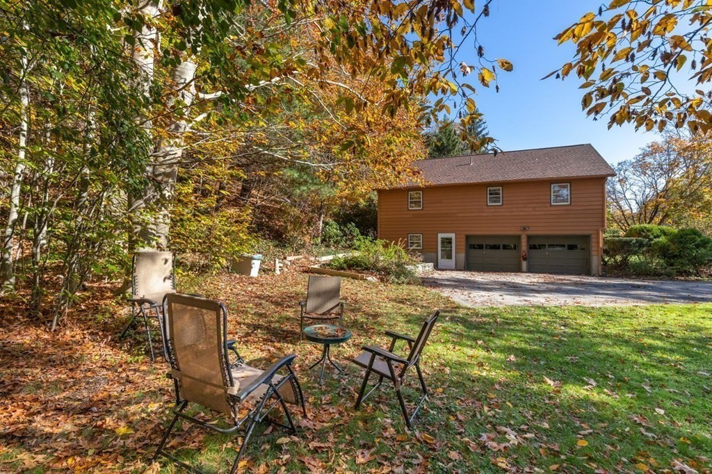 5 Mark Street Manchester, MA 01944 - Photo 20 of 25 Gallery Image 20