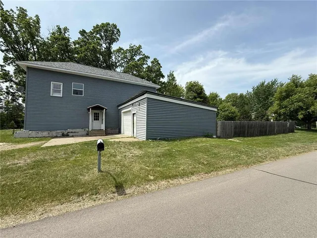 $220,000 | 6876 Wels Avenue, Brainerd, MN 56401