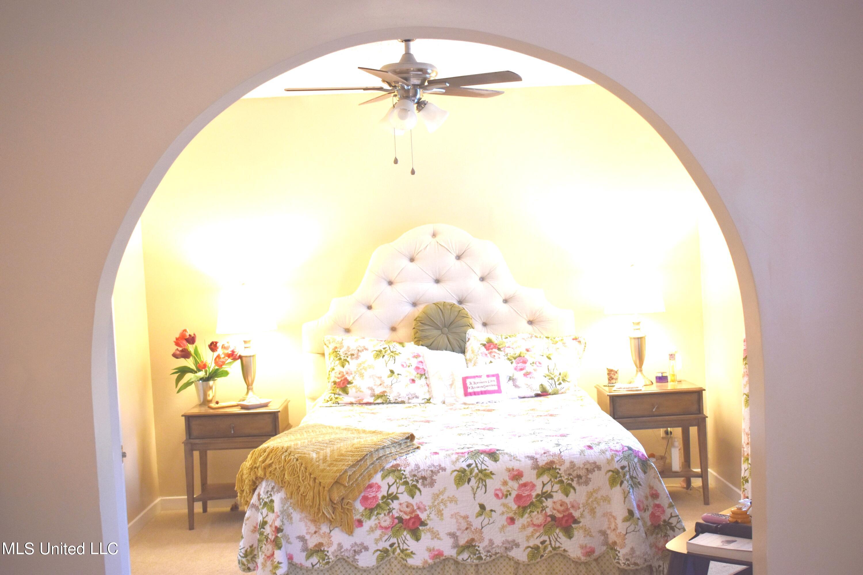 55 Fern Valley Road Brandon, MS 39042 - Photo 7 of 19 Guest Bedroom