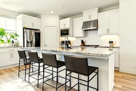 $1,420,000 | 9263 Vista Cove Way, Newark, CA 94560