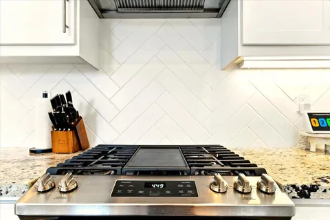 $1,420,000 | 9263 Vista Cove Way, Newark, CA 94560