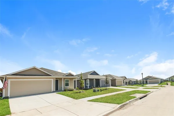 $1,799 | 827 Ginkgo Way, Princeton, TX 75407