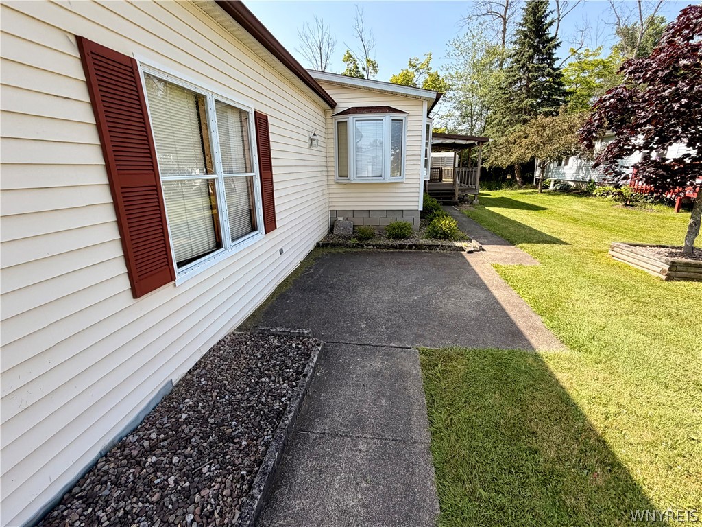 6220 Corwin Station Newfane, NY 14108 - Photo 23 of 27