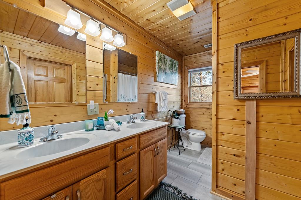 364 Bice Lane Blue Ridge, GA 30513 - Photo 32 of 54 Gallery Image 32