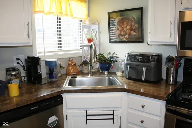 $166,900 | 83 Lookout Ridge Drive, Columbus, IN 47201