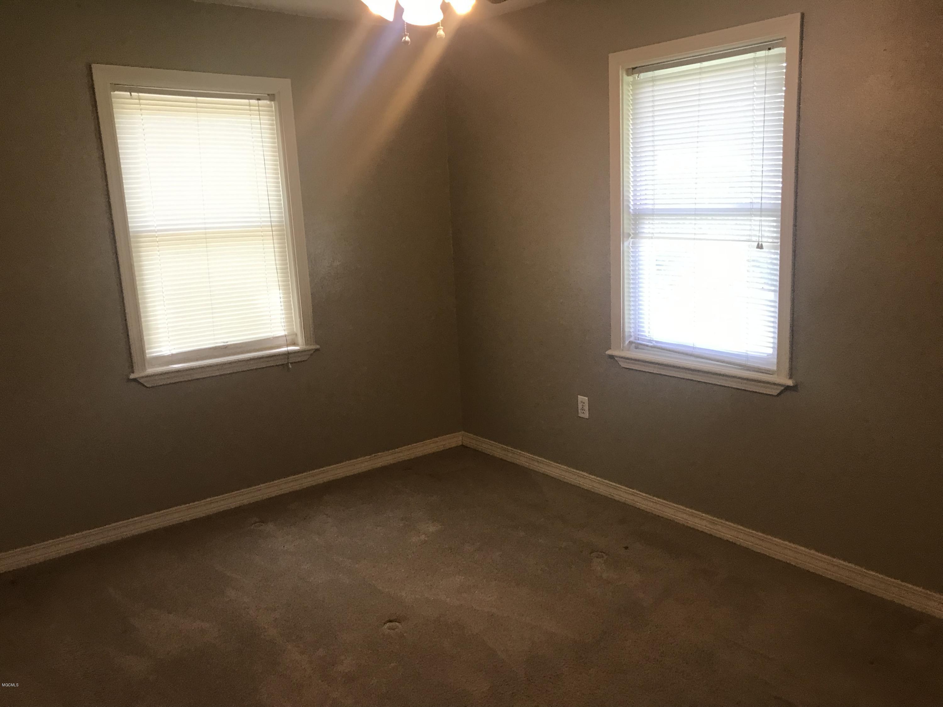 3704 Roberts Road Moss Point, MS 39562 - Photo 12 of 15 8BE1F674-7B11-4941-80C9-2B9F088FD403