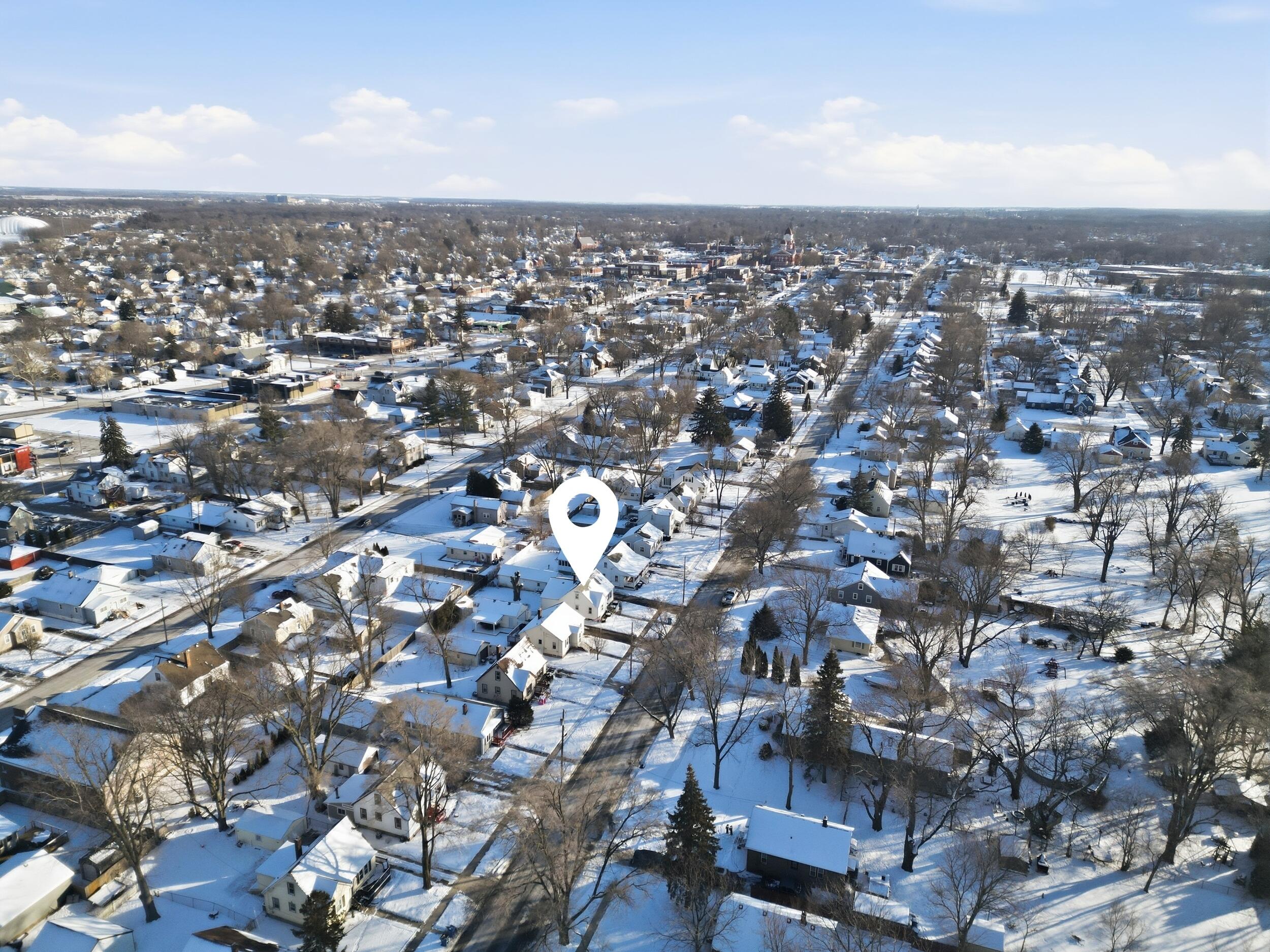 624 North West Street Crown Point, IN 46307 - Photo 31 of 32 an aerial view of a city