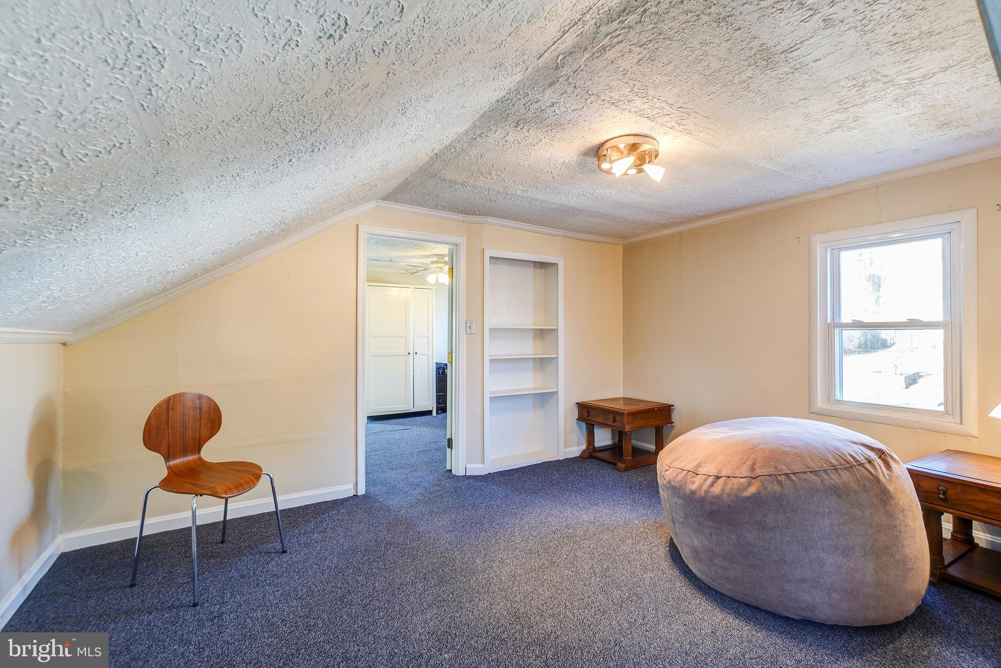 4218 Round Hill Road Silver Spring, MD 20906 - Photo 26 of 36 Primary Slumber Suite