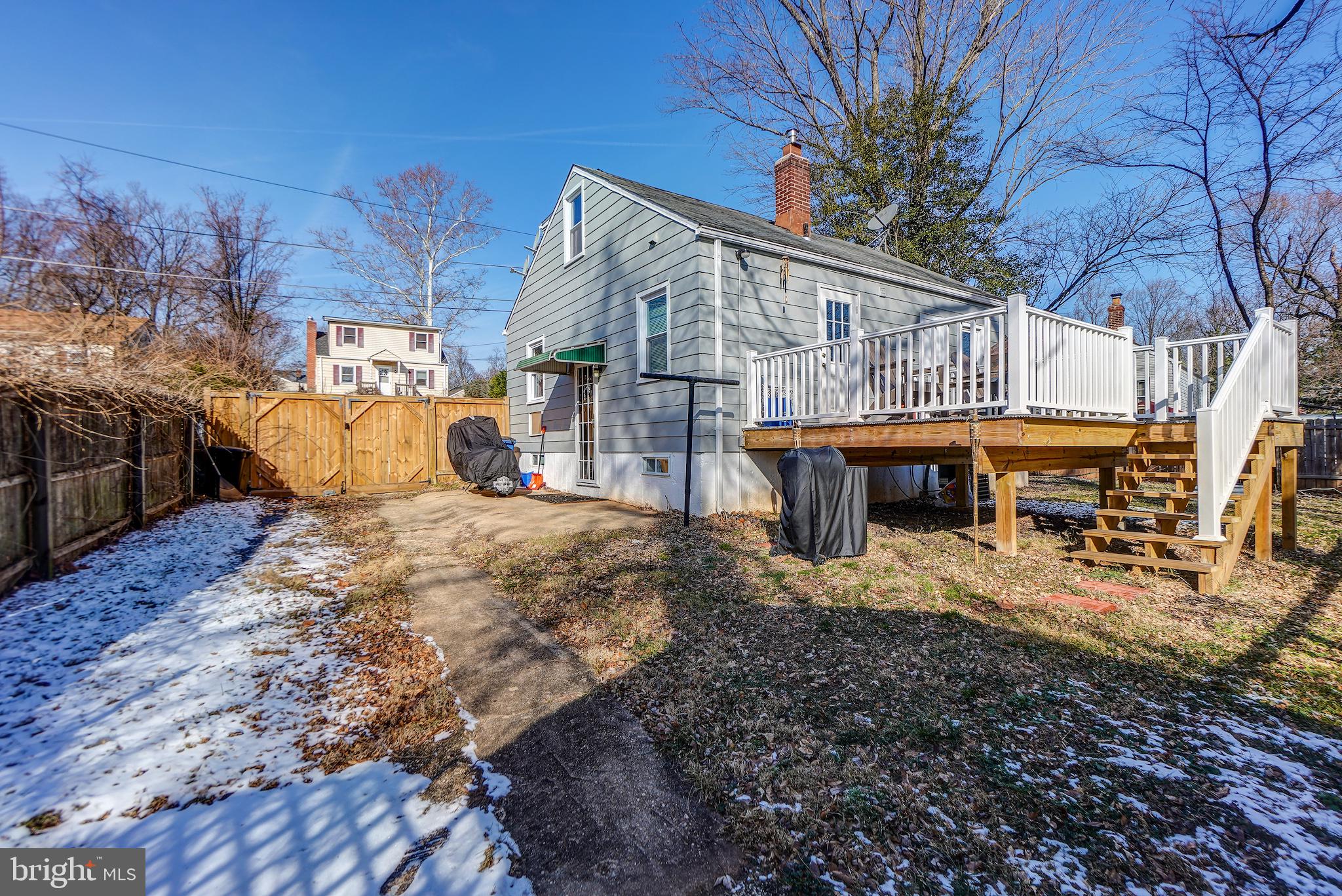 4218 Round Hill Road Silver Spring, MD 20906 - Photo 32 of 36 Deck Stairway to Yard