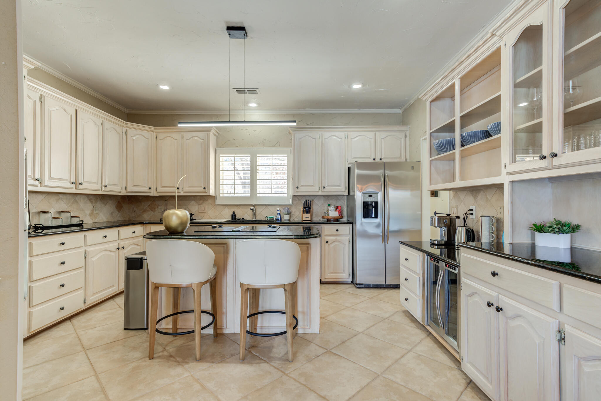 16 South Lake Shore Drive Ransom Canyon, TX 79366 - Photo 30 of 64 16-S-Lakeshore-RansomCanyon-TX_28-Kitche