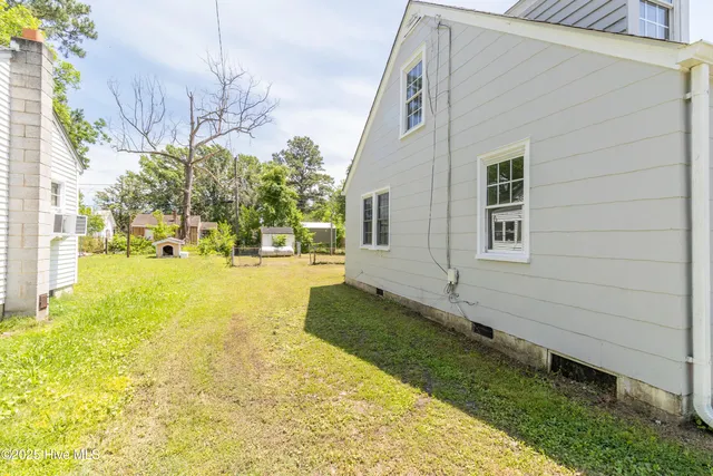 $137,000 | 808 Cabarrus Street, Edenton, NC 27932