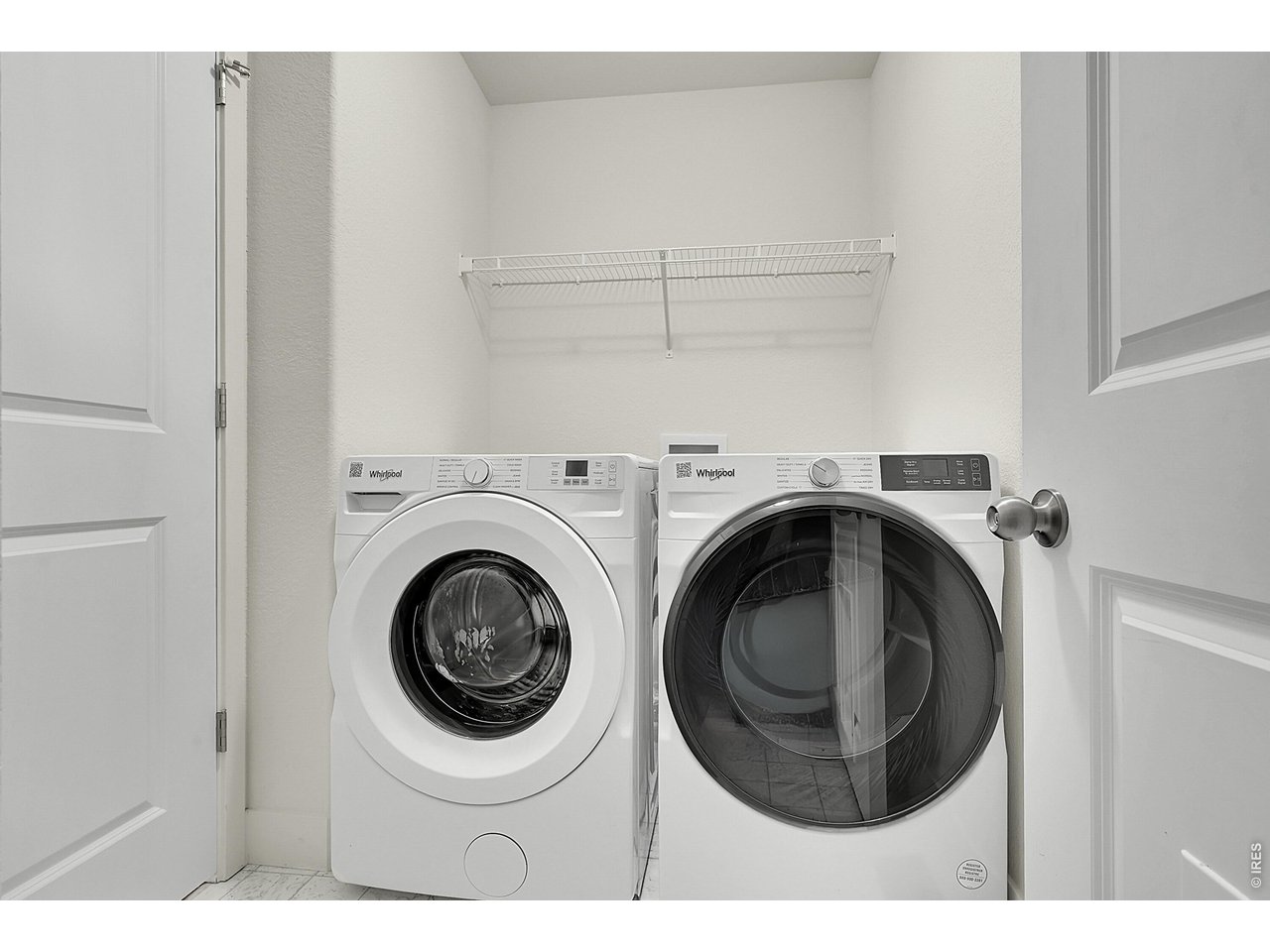432 Halcyon Way Windsor, CO 80550 - Photo 15 of 40 Clothes Washer & Dryer
