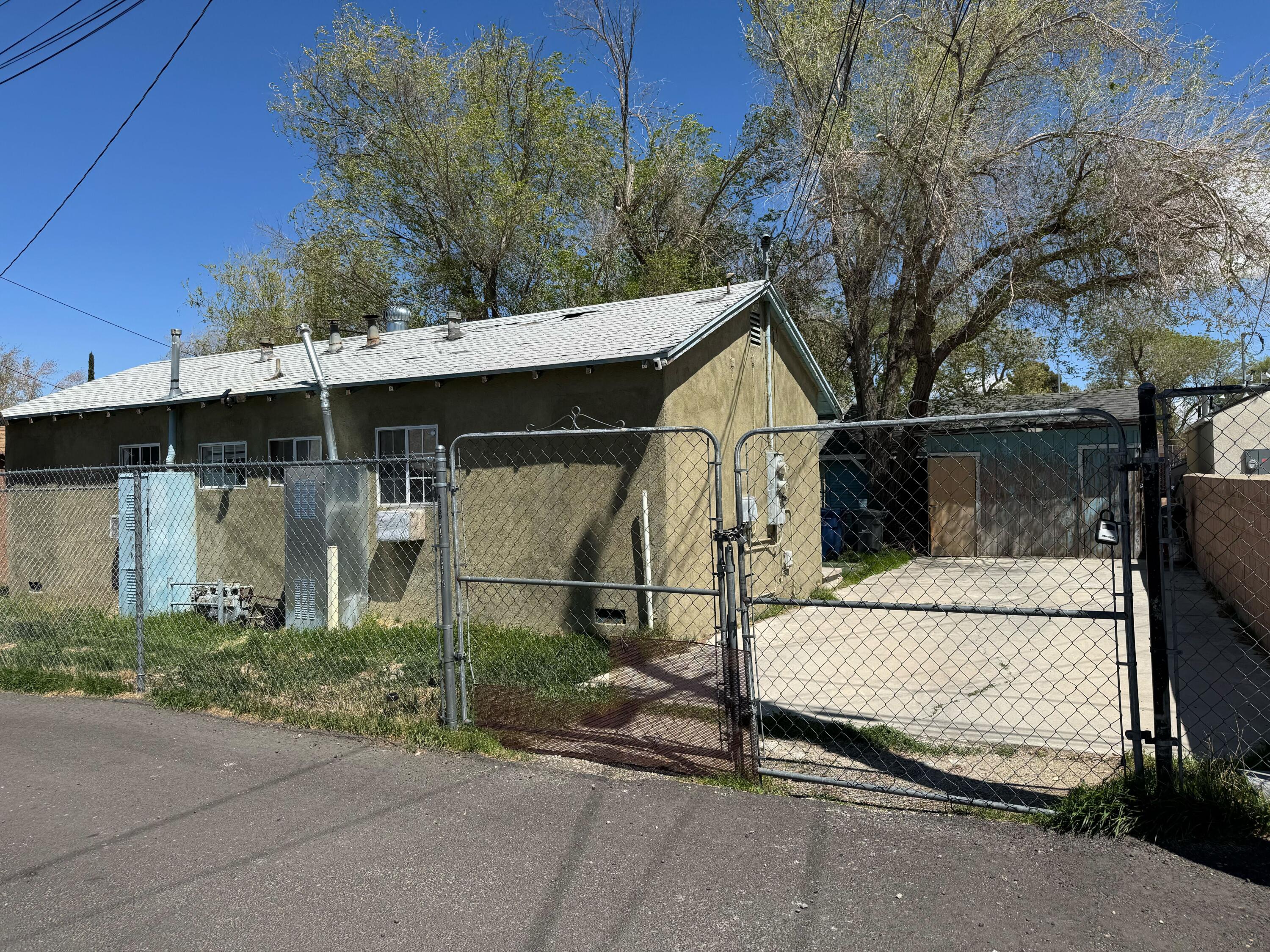 a view of outdoor space
