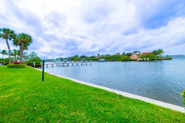 $8,000 | 3474 South Ocean Boulevard, Unit 2, Palm Beach, FL 33480