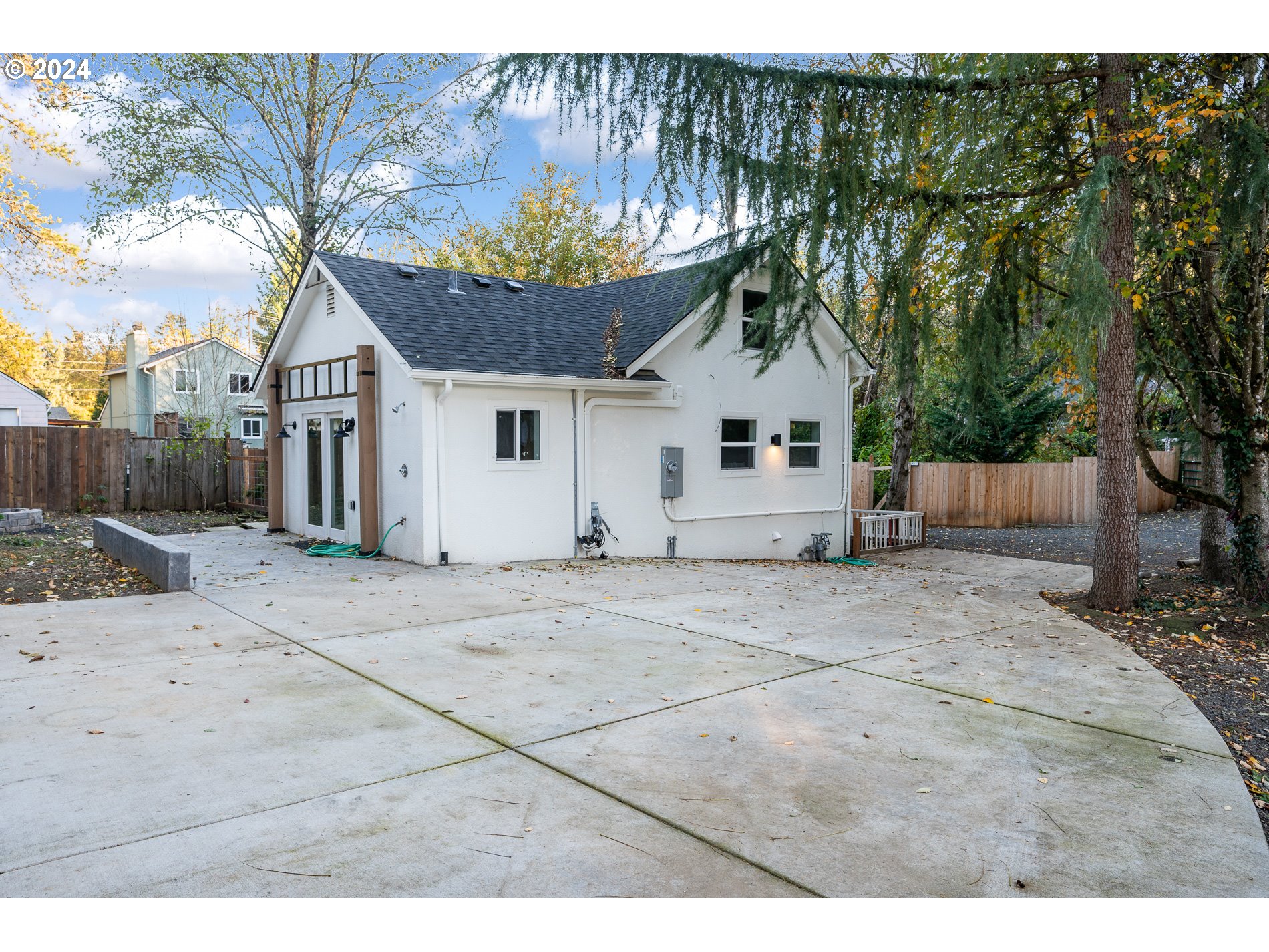 3121 Southwest Spring Garden Street Portland, OR 97219 - Photo 31 of 31 Gallery Image 31