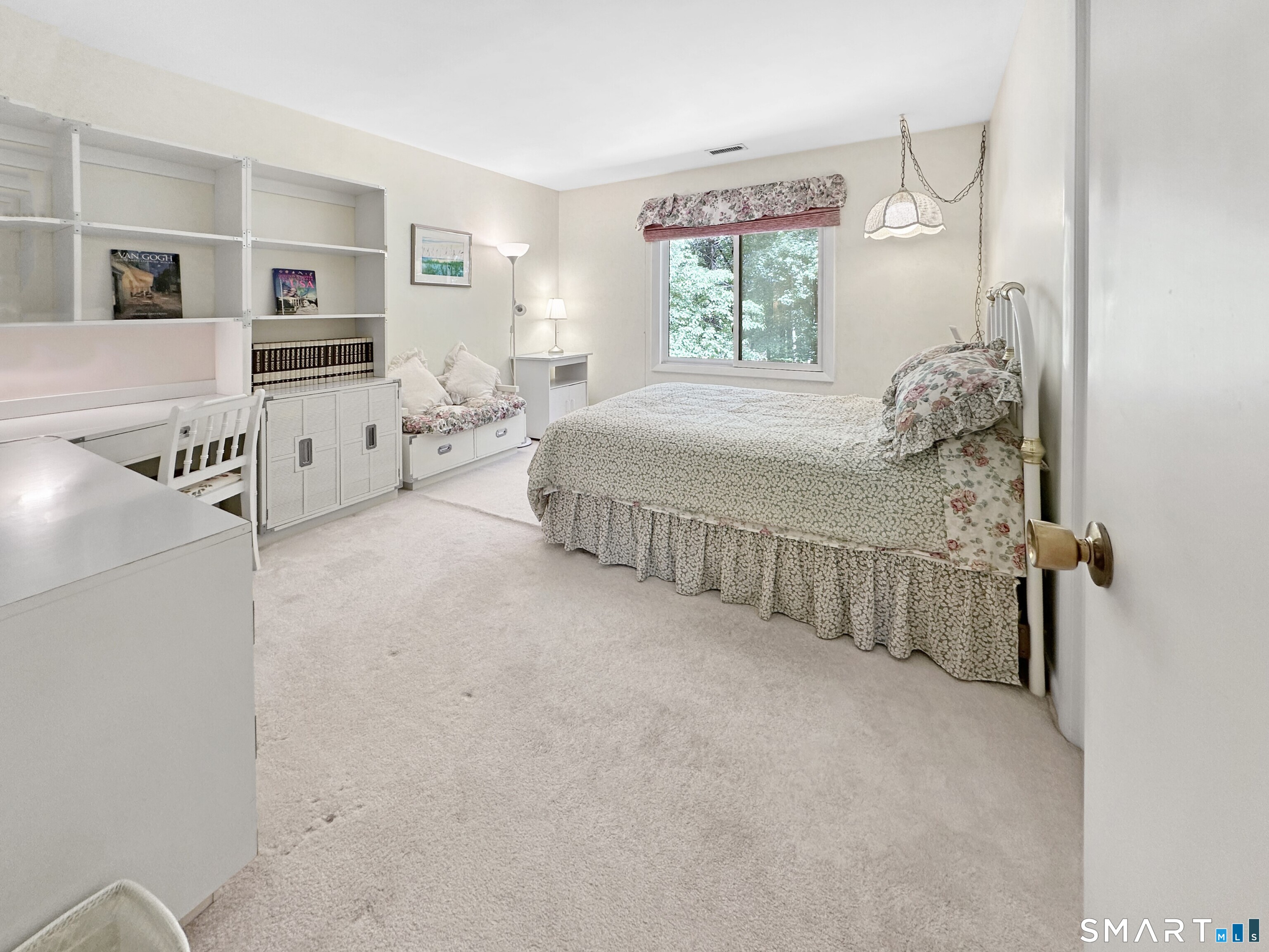 320 Summer Hill Road Madison, CT 06443 - Photo 29 of 40