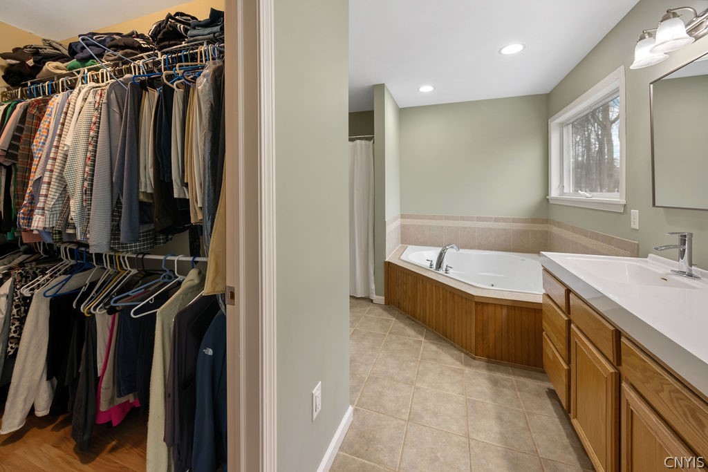8001 Wise Road Manlius, NY 13104 - Photo 25 of 41