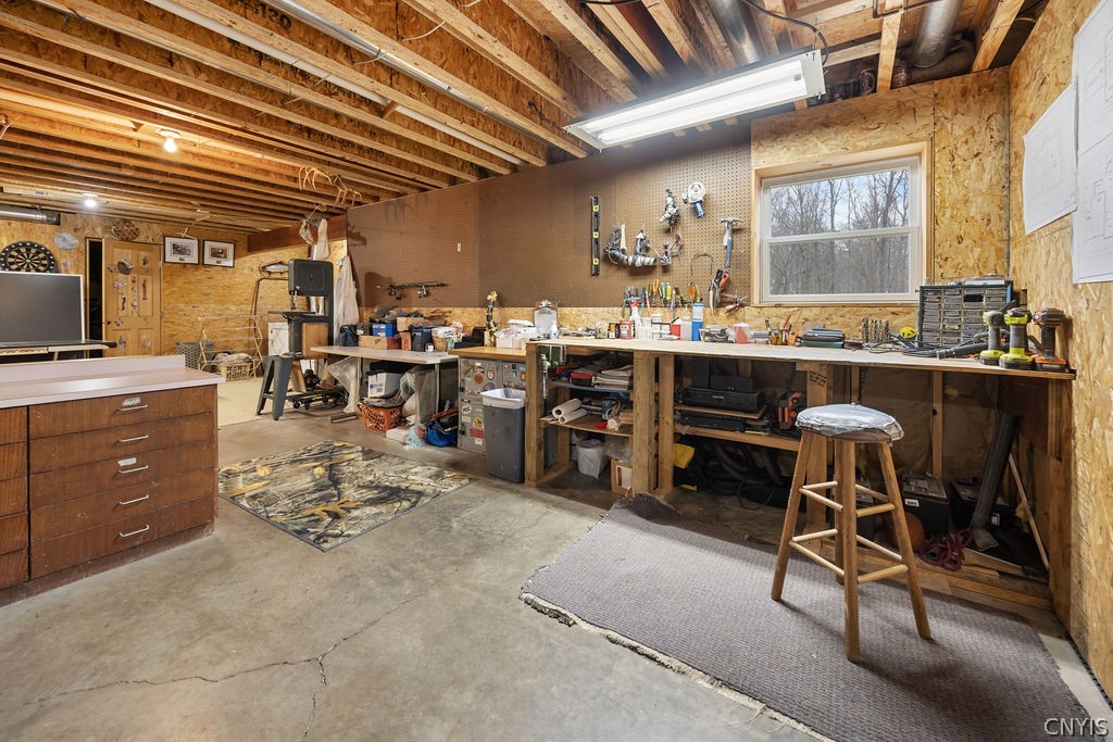 8001 Wise Road Manlius, NY 13104 - Photo 31 of 41