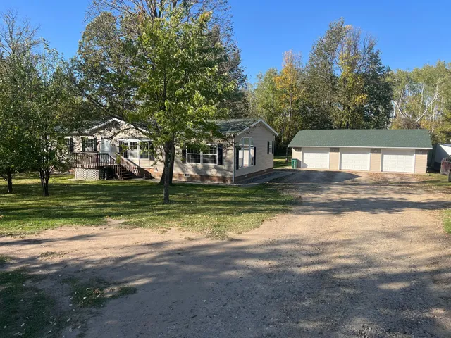 $240,500 | 411 North Plantagenet Road Southwest, Bemidji, MN 56601
