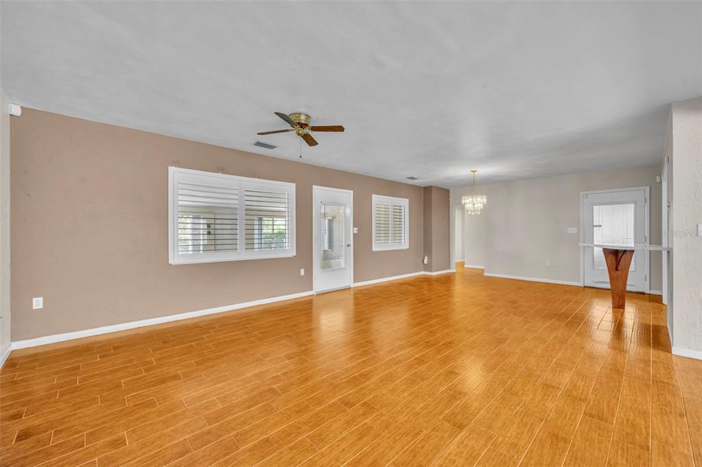 29 Jasmine Drive DeBary, FL 32713 - Photo 11 of 52