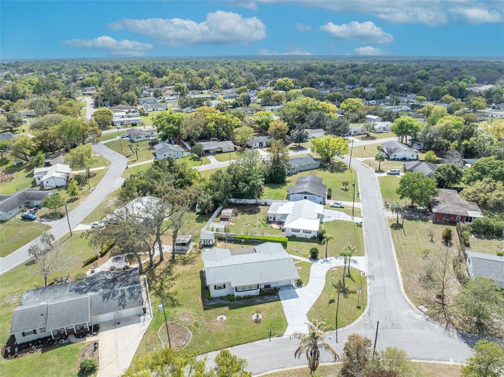 29 Jasmine Drive DeBary, FL 32713 - Photo 43 of 52