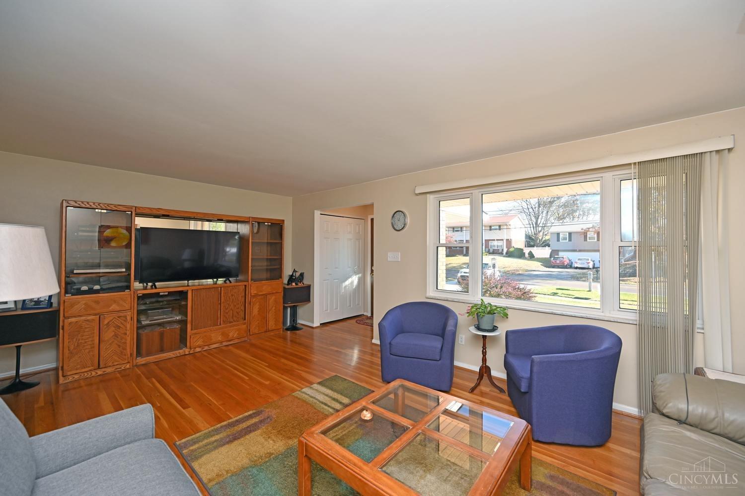 1587 8 Mile Road Cincinnati, OH 45255 - Photo 5 of 43 Gallery Image 5