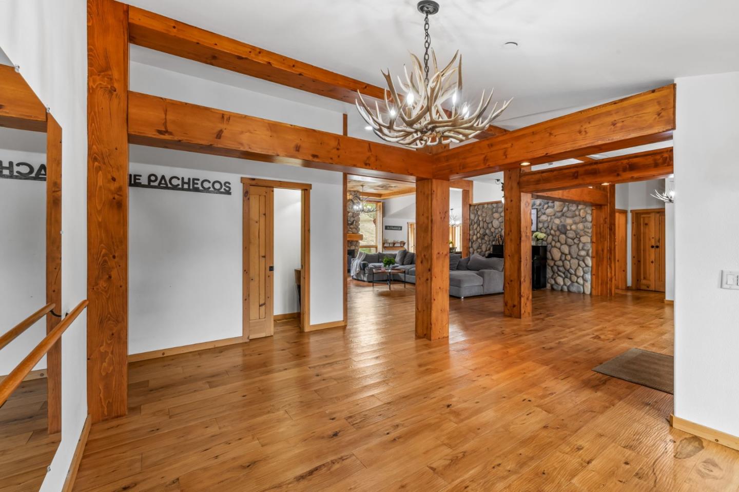 8697 Dyer Road Salinas, CA 93907 - Photo 15 of 94