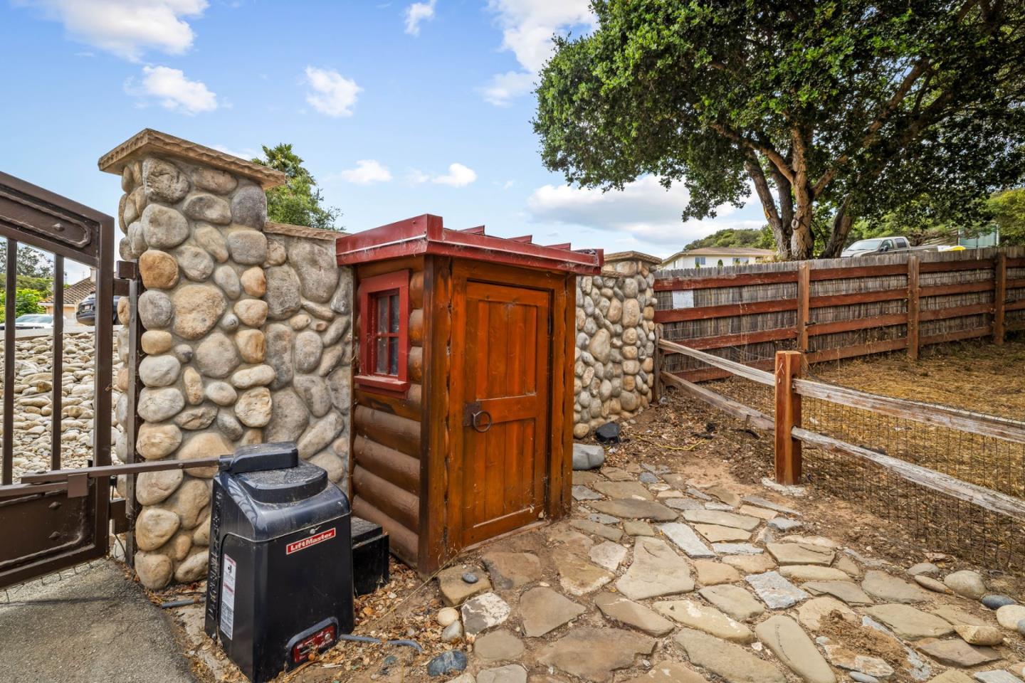 8697 Dyer Road Salinas, CA 93907 - Photo 60 of 94